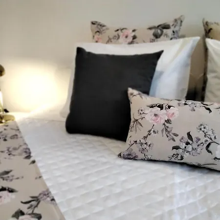 Apartamento Buddies Charm House *