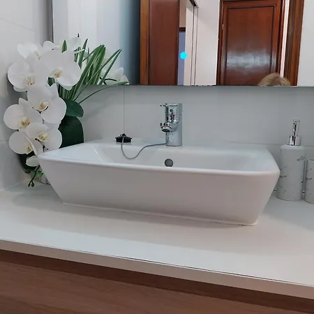 Buddies Charm House Apartamento