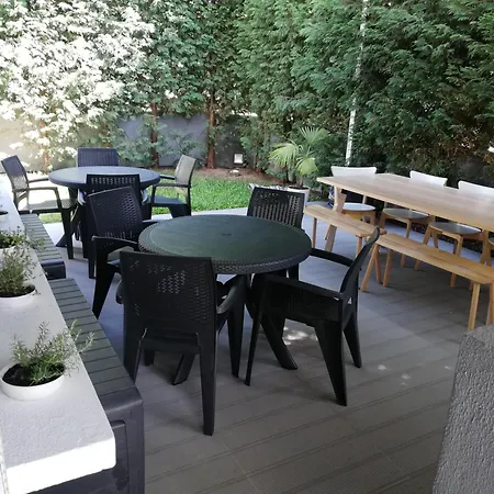 Buddies Charm House Apartamento