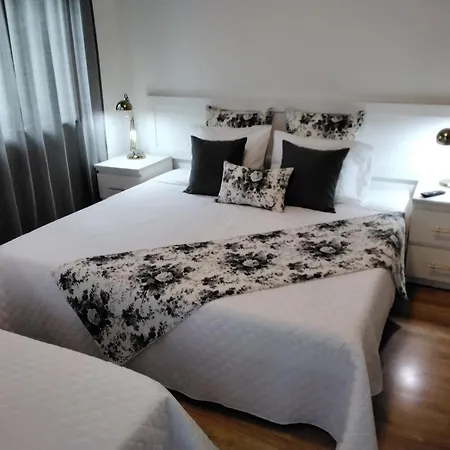 Buddies Charm House Apartamento *